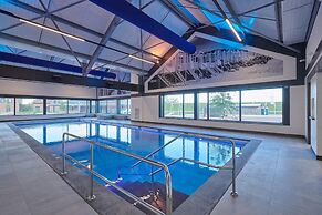 Luxury Villa With Sauna, Located on the Water in a Holiday Park