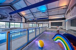 Luxury Villa With Sauna, Located on the Water in a Holiday Park