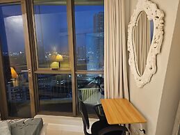 KL Tower 117 Gamboa Street