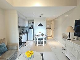 KL Tower 117 Gamboa Street