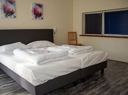 Spacious Villa With Sauna and hot tub