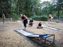 Spacious Villa With Sauna and hot tub