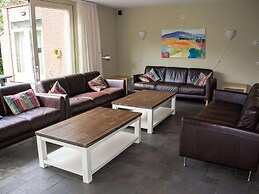 Spacious Villa With Sauna and hot tub