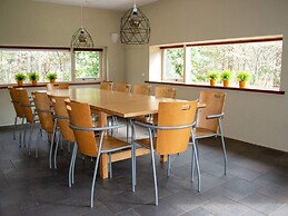 Spacious Villa With Sauna and hot tub