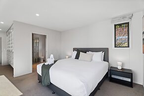 Luxury Retreat - Matakauri