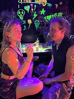 MBAR HOSTEL HAAD RIN