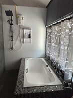 MBAR HOSTEL HAAD RIN