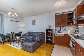 Venus Apartments - Helena Haz