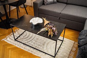 Venus Apartments - Helena Haz