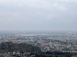 A2- Hill View Stay Kolar