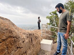 A2- Hill View Stay Kolar