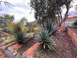 A2- Hill View Stay Kolar