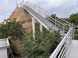 A2- Hill View Stay Kolar