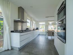 Holiday Home With Sauna Near Amsterdam