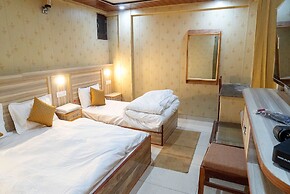 Hotel SNR Grand