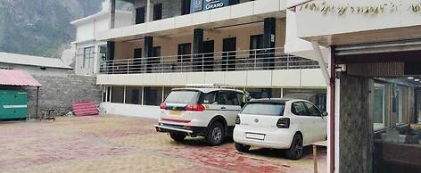 Hotel SNR Grand
