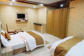 Hotel SNR Grand