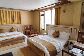 Hotel SNR Grand