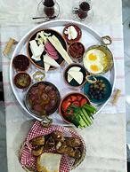 Candarlı Çiftliği