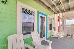 Waterfront Cedar Key Home - Steps to Beach!