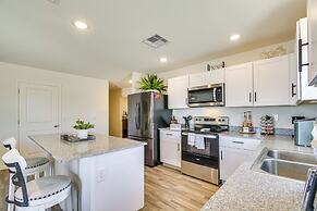 1 Mi to Golf Course: Bright Mohave Valley Home