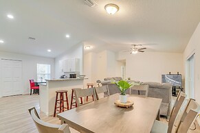 Crystal River Home w/ Lanai + Hot Tub