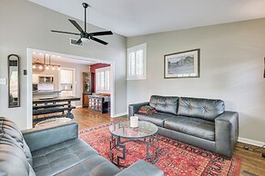 Bryan Home w/ Yard & Deck ~ 4 Mi to Aggieland