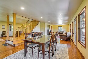 Quiet Family Cabin in Hamden: Hot Tub + Game Room!