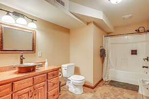 Quiet Family Cabin in Hamden: Hot Tub + Game Room!