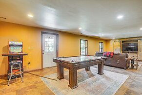 Quiet Family Cabin in Hamden: Hot Tub + Game Room!