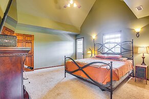 Quiet Family Cabin in Hamden: Hot Tub + Game Room!