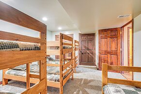Quiet Family Cabin in Hamden: Hot Tub + Game Room!