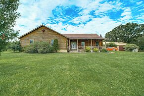 Spacious Ozarks Family Home - Private Pool & Grill
