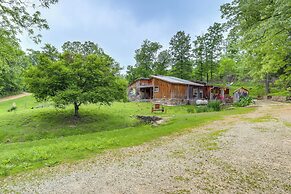 Inviting Mountain View Cabin: 3 Mi to Town & Shops