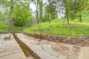 Mountain-view Cabin on Farm: 3 Mi to Town & Shops