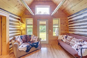 Mountain-view Cabin on Farm: 3 Mi to Town & Shops