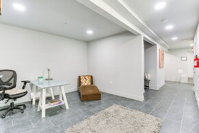 Baltimore Townhome w/ Private Rooftop Patio!