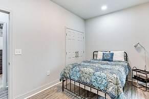 Baltimore Townhome w/ Private Rooftop Patio!