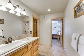 Angel Fire Apartment ~ 2 Mi to Resort!