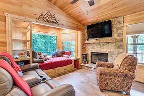 Peaceful Murphy Cabin w/ Fire Pits & Forest Views!