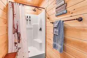 Peaceful Murphy Cabin w/ Fire Pits & Forest Views!