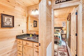 Peaceful Murphy Cabin w/ Fire Pits & Forest Views!