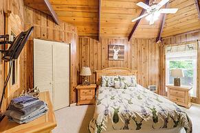 Beech Mountain Cabin w/ Deck, Grill: Ski + Hike!