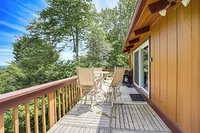 Beech Mountain Cabin w/ Deck, Grill: Ski + Hike!