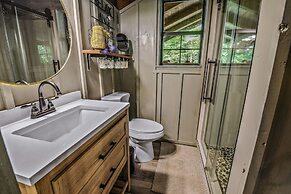 Light'n Bug Bungalow 1 Bedroom Cabin by RedAwning