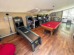 Fanning Flagstaff 4 Bedroom Home