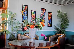 Canyon Hotel