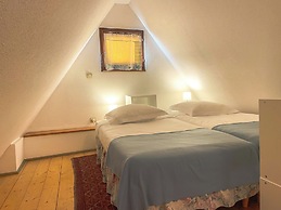 La Maison Bleue