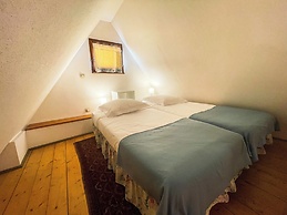 La Maison Bleue