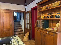 La Maison Bleue